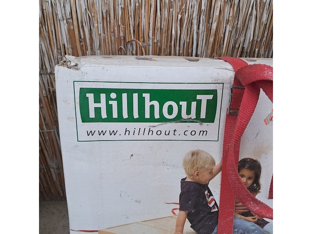 Partij houten tuinmeubilair o.a. hillhout - afbeelding 6 van  10