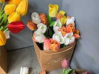Partij houten tulpen, kunstbloemen en kunstplanten - afbeelding 4 van  31