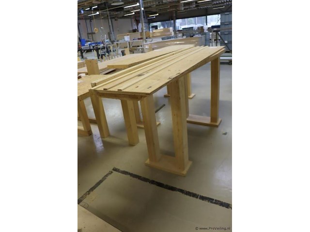 Partij houten werktafels - 5 stuks - afbeelding 5 van  8