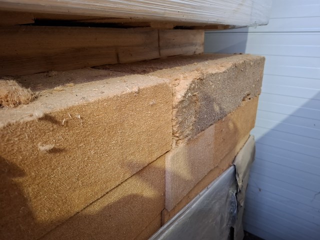 Partij houtvezel isolatie, op 6x pallet schneider, o.a. multitherm 110 - afbeelding 3 van  12