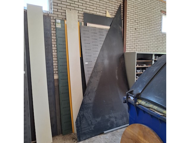 Partij hpl en trespa plaatmateriaal - afbeelding 3 van  7