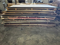 Partij hpl platen circa 300x130cm o.a. formica - afbeelding 1 van  27