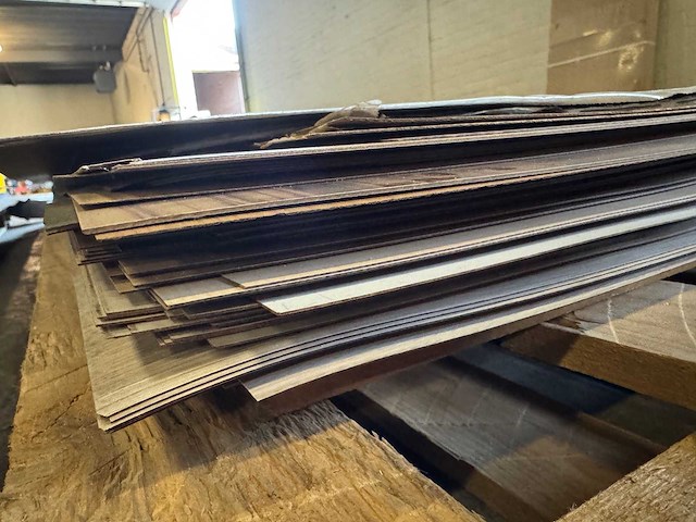 Partij hpl platen circa 300x130cm o.a. formica - afbeelding 11 van  18