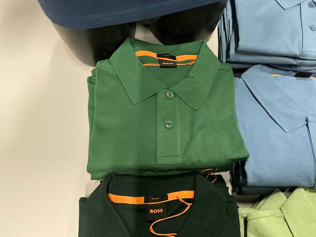 Partij hugo boss heren polo’s diverse kleuren en maten (37x) - afbeelding 13 van  19