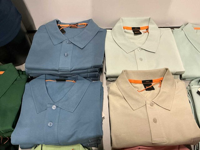 Partij hugo boss heren polo’s diverse kleuren en maten (37x) - afbeelding 15 van  19