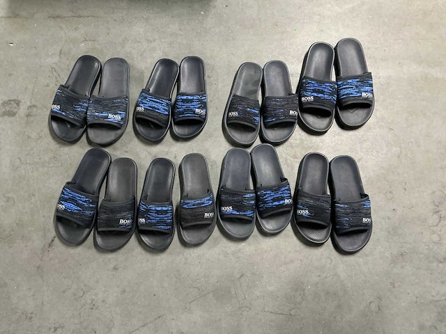 Partij hugo boss slippers (11x) - afbeelding 1 van  2