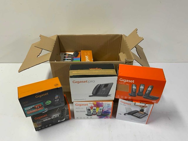 Partij huis- en kantoortelefoons - afbeelding 1 van  8