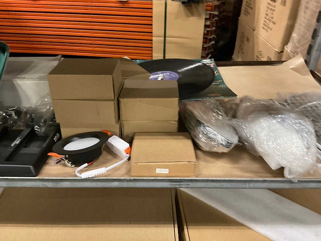 Partij huishoudelijke apparaten en divers - afbeelding 7 van  17