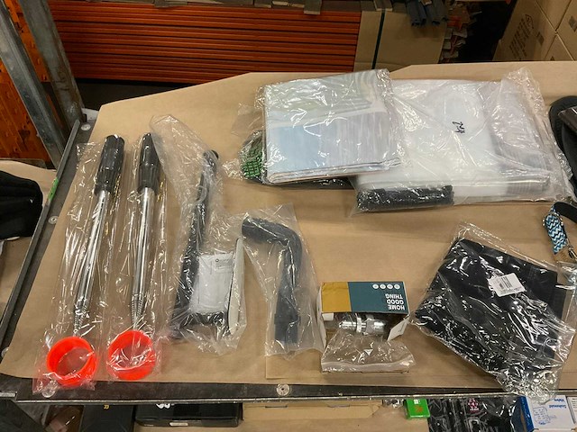 Partij huishoudelijke apparaten en divers - afbeelding 13 van  17