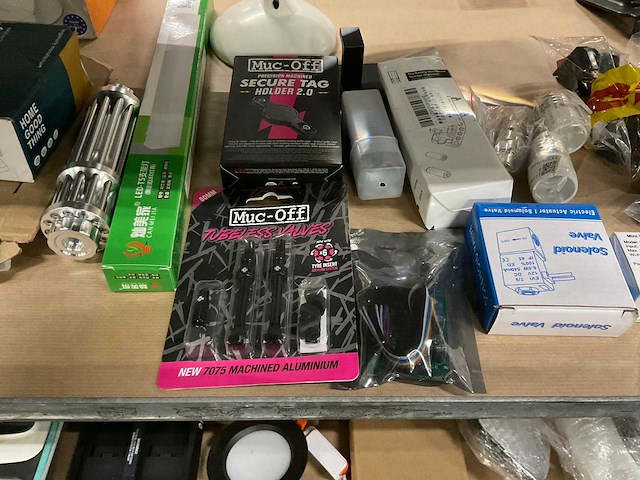 Partij huishoudelijke apparaten en divers - afbeelding 17 van  17