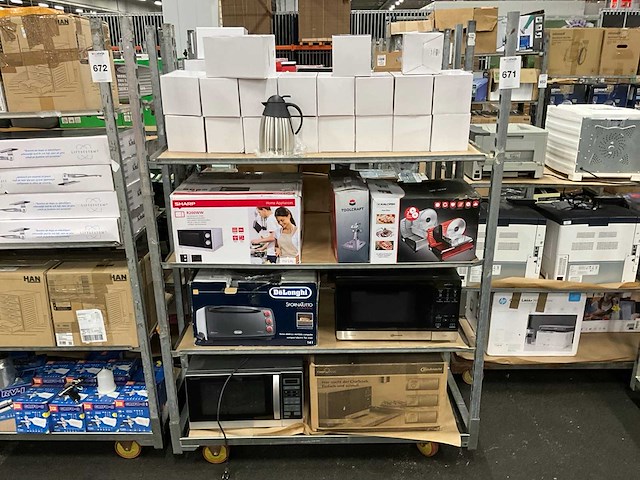 Partij huishoudelijke apparaten retourgoederen - afbeelding 1 van  7