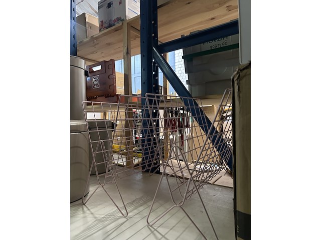 Partij huishoudelijke artikelen w.o. magnetron w.o. brabantia, severin - afbeelding 5 van  9