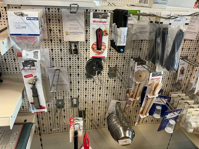 Partij huishoudelijke artikelen - afbeelding 3 van  21