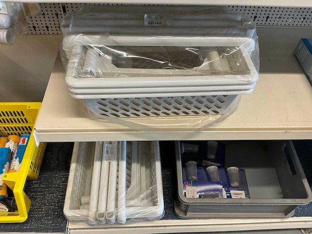 Partij huishoudelijke artikelen - afbeelding 20 van  21