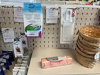 Partij huishoudelijke artikelen - afbeelding 21 van  21