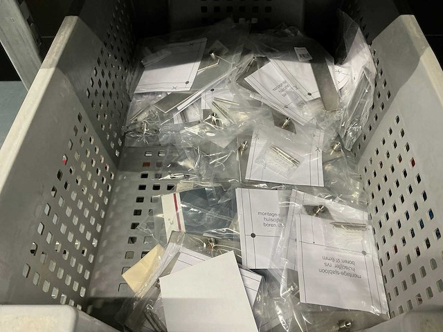 Partij huisnummers - afbeelding 25 van  33