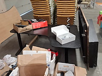 Partij huisraad o.a. tv, eetkamertafel, horeca stoelen - afbeelding 14 van  24