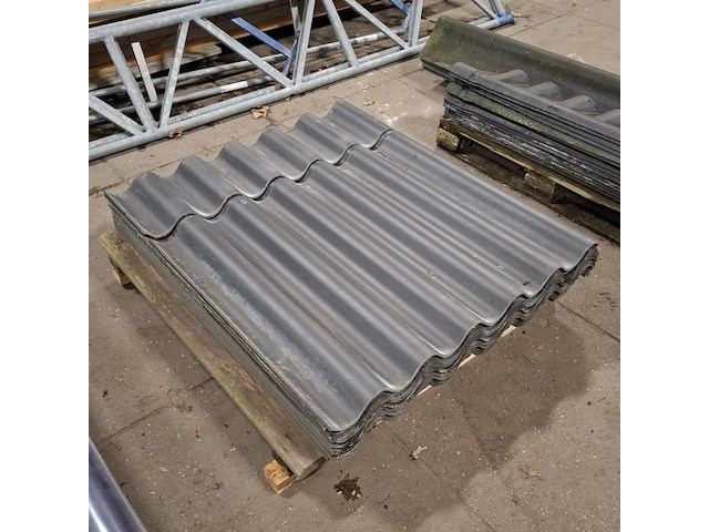 Partij hulpstukken golfplaten - afbeelding 7 van  10