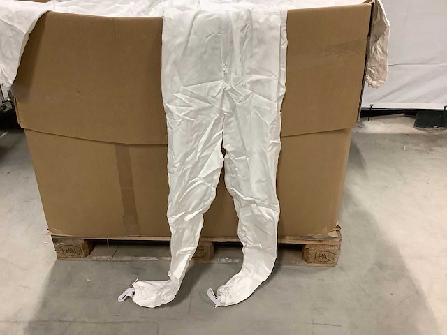 Partij humble bee imkerpak/jas - diverse maten (117x) - afbeelding 7 van  9