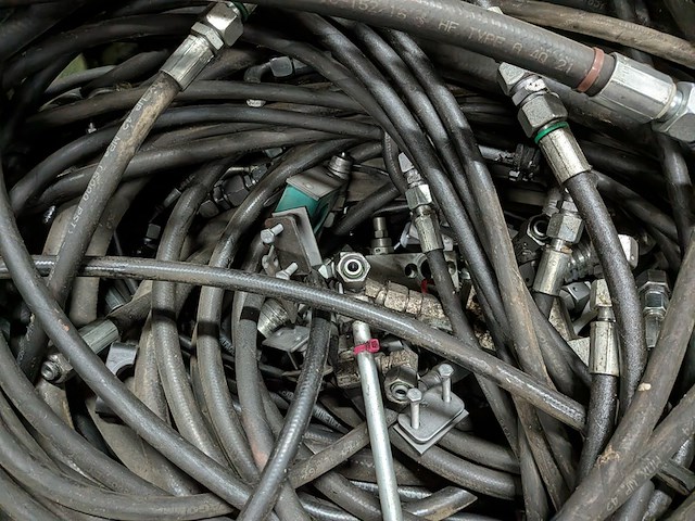 Partij hydrauliek slang met koppelingen - afbeelding 2 van  10