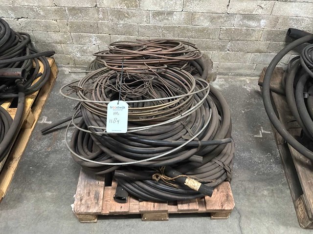 Partij hydrauliek slangen - afbeelding 4 van  5