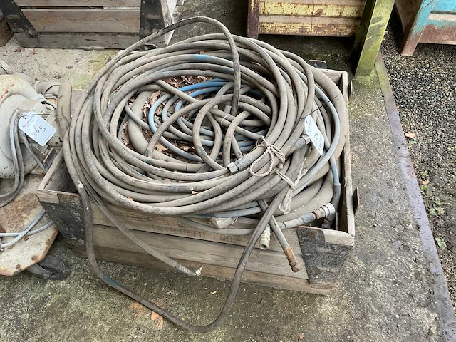Partij hydrauliek slangen - afbeelding 2 van  2