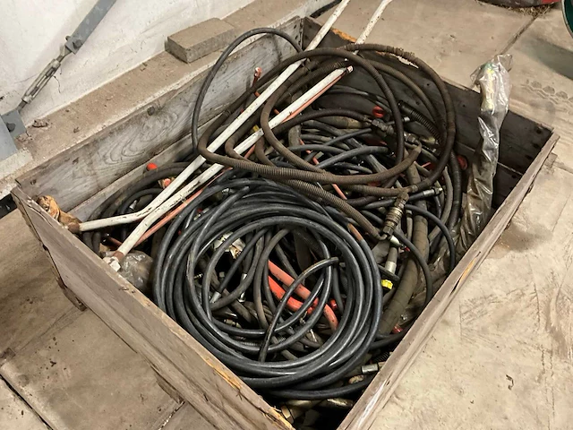 Partij hydrauliek slangen - afbeelding 3 van  4