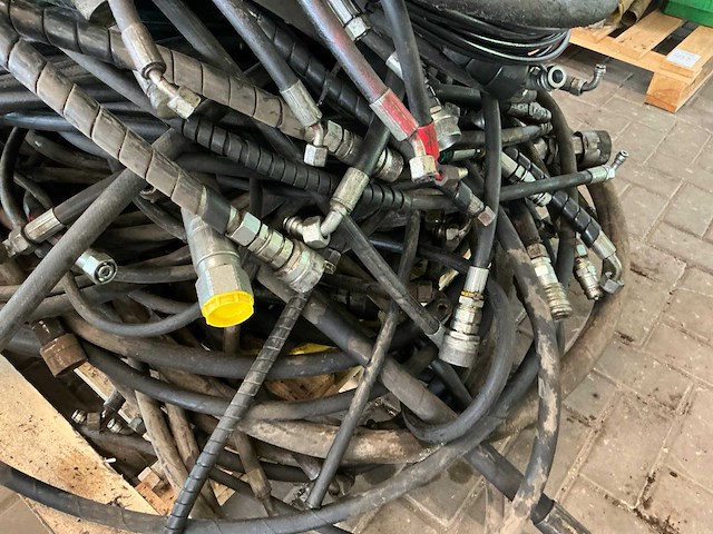 Partij hydrauliekslang - afbeelding 3 van  3