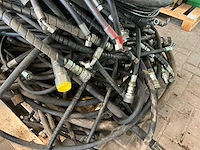 Partij hydrauliekslang - afbeelding 3 van  3