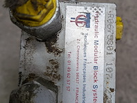 Partij hydraulische componenten - afbeelding 10 van  22