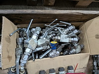 Partij hydraulische componenten - afbeelding 14 van  22