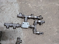 Partij hydraulische componenten - afbeelding 20 van  22