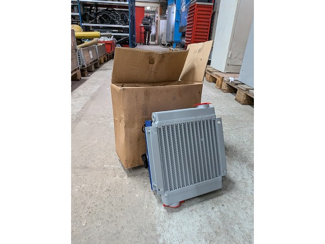 Partij hydraulische componenten - afbeelding 21 van  22