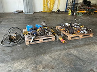 Partij hydraulische pompen - afbeelding 2 van  16