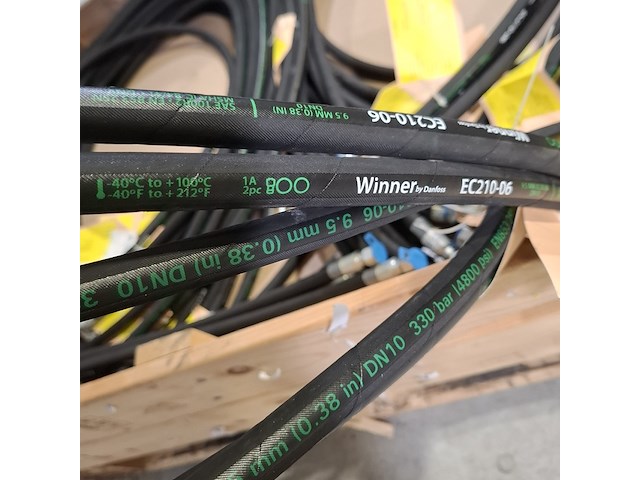 Partij hydraulische slangen - afbeelding 5 van  7