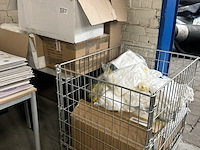 Partij hygiëne artikelen - afbeelding 1 van  5