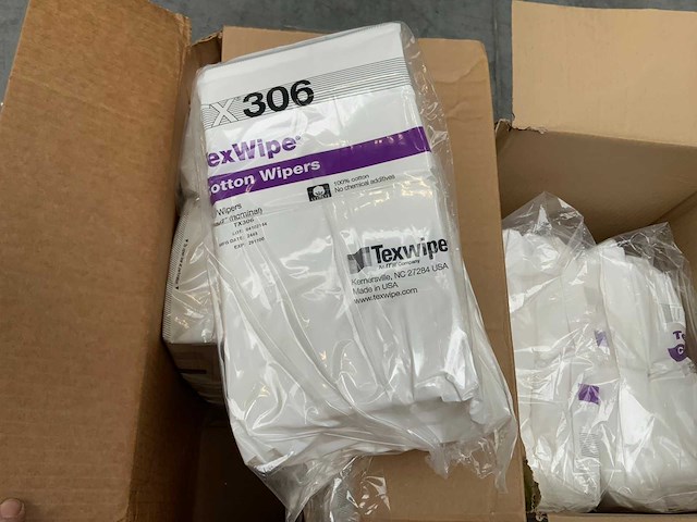 Partij hygiene overalls, poetsdoeken, buffet caps, etc. - afbeelding 6 van  6