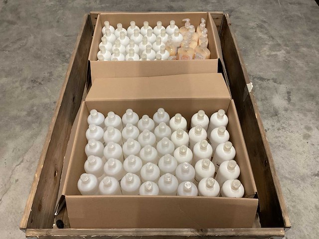 Partij hygiëne producten - afbeelding 1 van  7