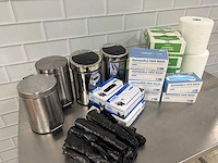 Partij hygiënebenodigdheden en disposables - afbeelding 2 van  4