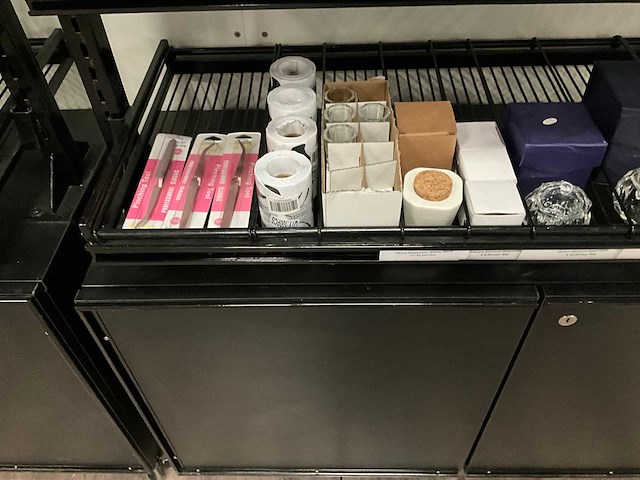 Partij i am handverzorgingsproducten - afbeelding 6 van  7