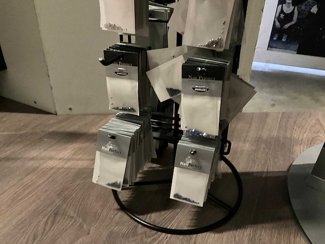 Partij i am/staleks pro hand -en voetverzorging - afbeelding 8 van  9