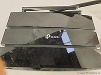 Partij ict-benodigdheden o.a. netgear prosafe gigabit switch gs105 & experia box v10 & linksys slm2008 - 1000mbps - afbeelding 4 van  5