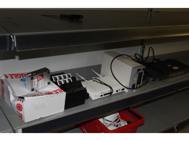 Partij ict hardware - afbeelding 4 van  7