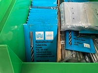 Partij ijzer boren - afbeelding 2 van  5