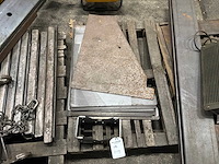 Partij ijzer en zelf half fabricaat voorraad - afbeelding 3 van  4