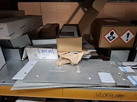 Partij ijzerwaar en bevestigingsmateriaal - afbeelding 7 van  44