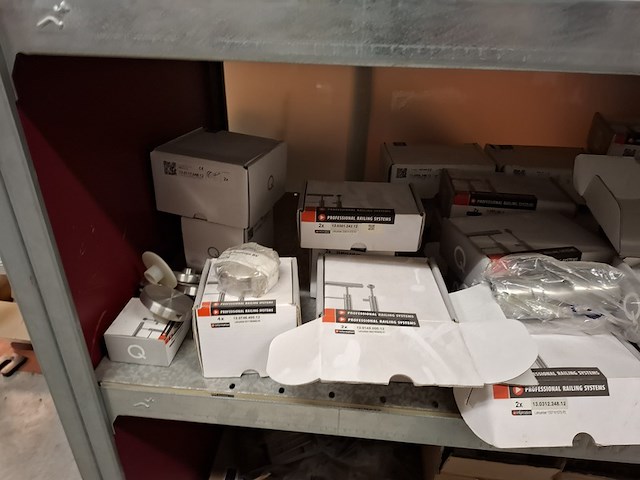 Partij ijzerwaar en bevestigingsmateriaal - afbeelding 14 van  44