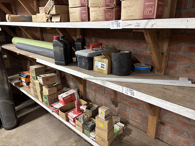 Partij ijzerwaar en diversen o.a. fischer en wurth - afbeelding 1 van  9