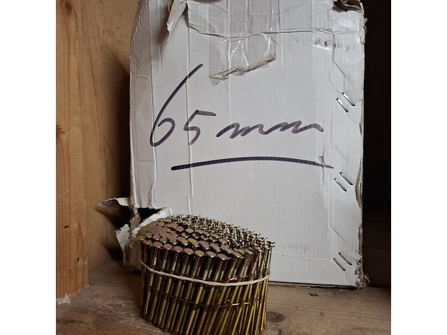 Partij ijzerwaar in 15x vak - afbeelding 6 van  35