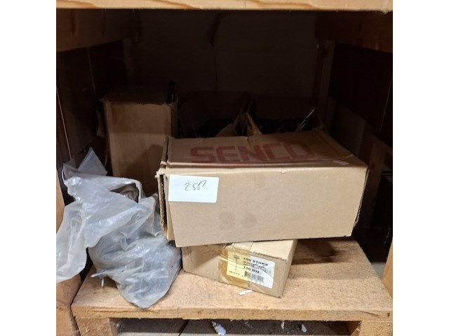 Partij ijzerwaar in 4x vak - afbeelding 14 van  14